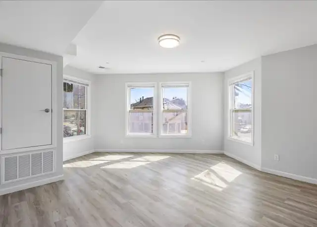 Property at 2315 San Jose Ave #4, Alameda, CA, 94501, 1 bed, 1 bath, [object Object]