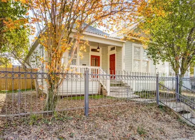 Property at 1106 Dawson St, San Antonio, TX, 78202, 3 beds, 2 baths, [object Object]