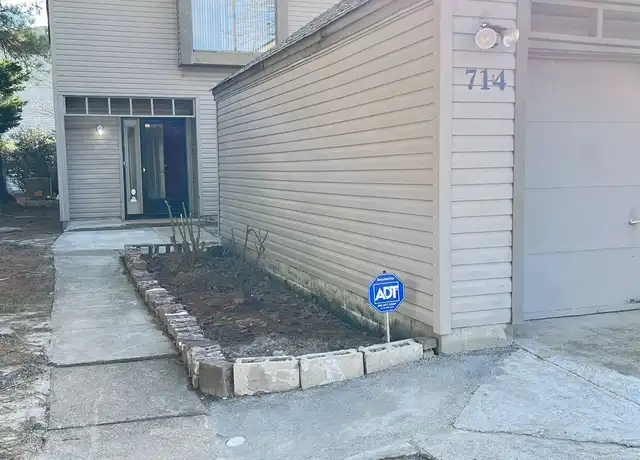 Property at 714 Chaseway St Unit 1, Virginia Beach, VA, 23462, 3 beds, 2.5 baths, [object Object]