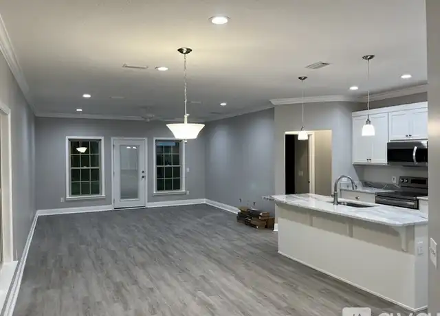 Property at 2825 La Mesa Ave, Panama City, FL, 32405, 4 beds, 3 baths, [object Object]