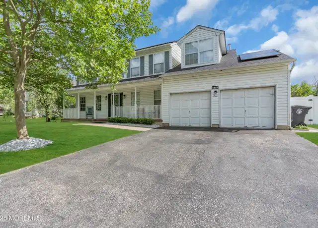 Property at 210 Wingate Ct, Toms River, NJ, 08755, 4 beds, 3 baths, [object Object]