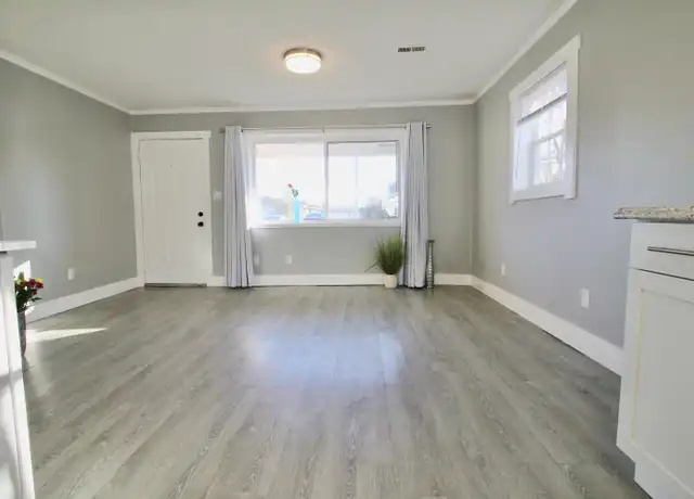 Property at 4008 Knight Rd SW Unit C, Huntsville, AL, 35805, 2 beds, 1 bath, [object Object]