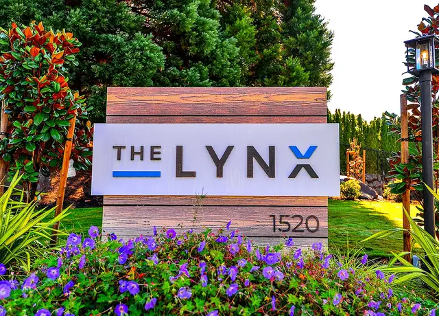 Photo of 1520 W Casino Rd, Everett, WA 98204