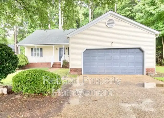 Property at 109 Gardenville Dr, Yorktown, VA, 23693, 3 beds, 2 baths, [object Object]