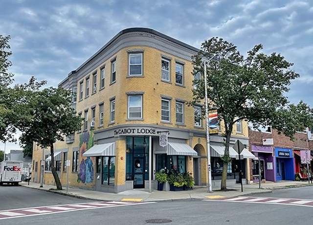 Photo of 278 Cabot St Unit 05, Beverly, MA 01915