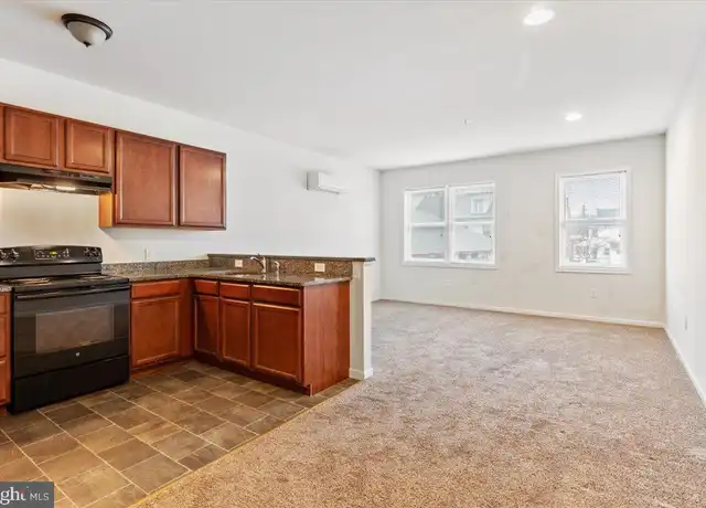 Property at 316 Bridge St Unit C, Phoenixville, PA, 19460, 1 bed, 1 bath, [object Object]