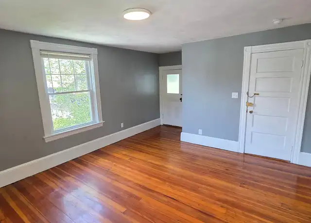 Property at 408 Winter St, Woonsocket, RI, 02895, 2 beds, 1 bath, [object Object]