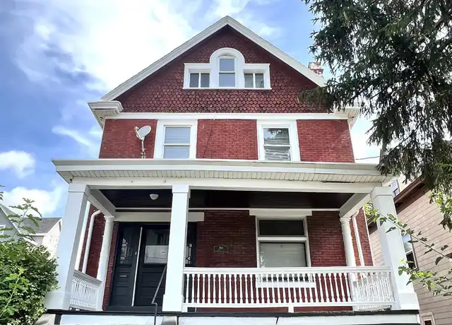 Property at 288 Helen St Unit 4, Cincinnati, OH, 45219, 1 bed, 2 baths, [object Object]