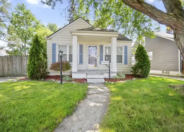 Property at 2226 E Farnum Ave, Royal Oak, MI, 48067, 3 beds, 1.5 baths, [object Object]