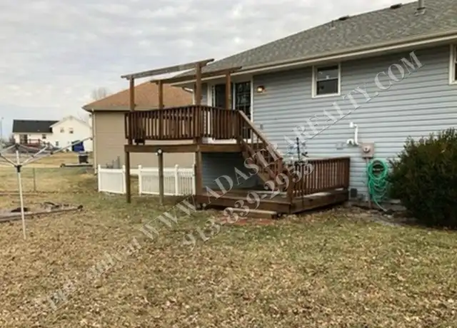 Property at 10426 N Harrison Ct, Kansas City, MO, 64155, 3 beds, 2 baths, [object Object]