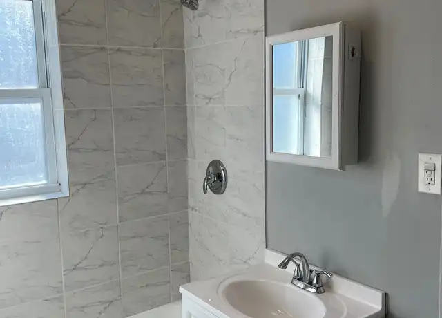 Property at 5736 S Stony Island Ave, Chicago, IL, 60637, 0 beds, 1 bath, [object Object]