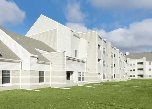 Property at West Winds Apartments - 3420 42nd St S, Fargo, ND, 58104, 2-3 beds, 1-2 bath, [object Object]