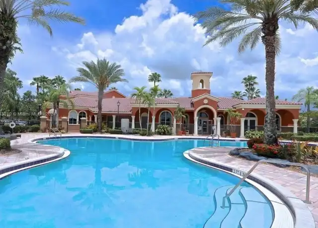 Property at 4402 SW 160th Ave #914, Miramar, FL, 33027, 1 bed, 1 bath, [object Object]