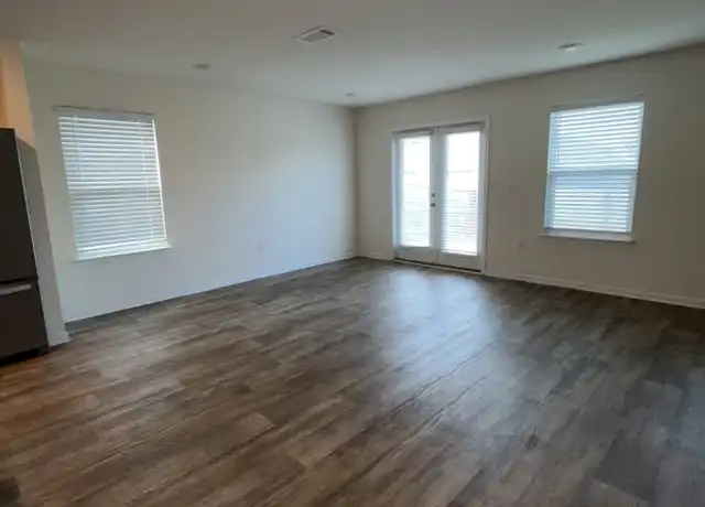 Property at 818 Moorhen Way, Crestview, FL, 32539, 3 beds, 2 baths, [object Object]