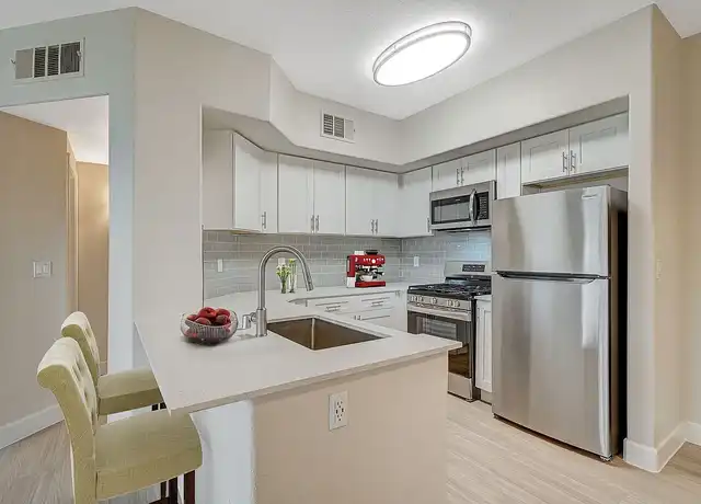 Property at Hidden Cove Apartments - 3335 Hauck St, Las Vegas, NV, 89146, 1 bed, 1 bath, [object Object]