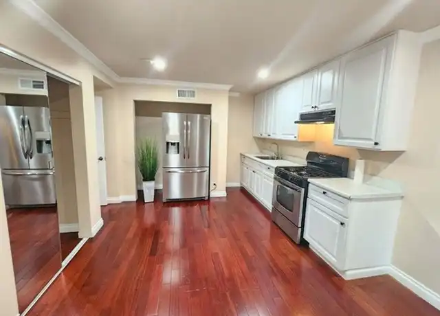 Property at 16331 Shamhart Dr, Granada Hills, CA, 91344, 2 beds, 1 bath, [object Object]