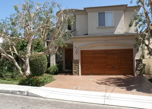 Property at 1201 2nd St, Manhattan Beach, CA, 90266, 5 beds, 4.5 baths, [object Object]