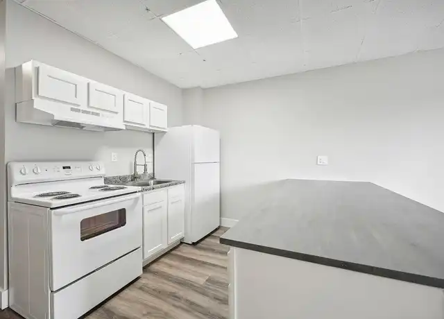 Property at Franklin Park Apartments - 1551 Bryden Rd, Columbus, OH, 43205, 2 beds, 1 bath, [object Object]