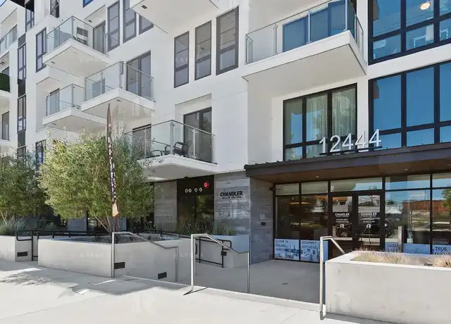 Property at Chandler Valley Village - 12444 Chandler Blvd, Valley Village, CA, 91607, 1 bed, 1 bath, [object Object]