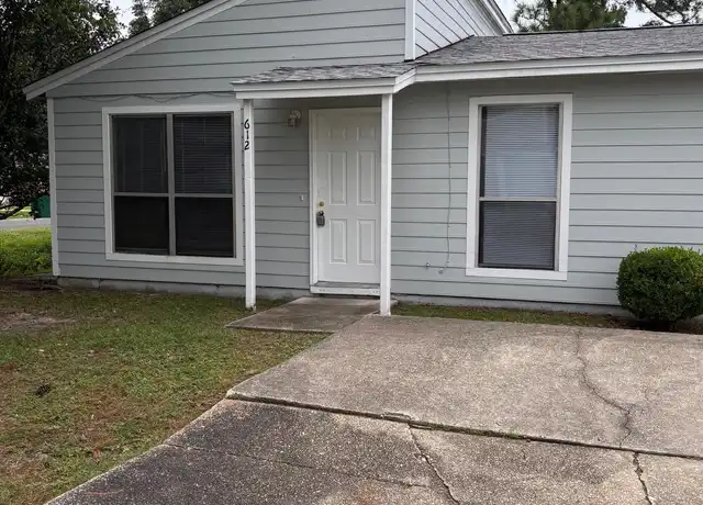 Property at 612 Carnathan Ct, Fort Walton Beach, FL, 32547, 2 beds, 1.5 baths, [object Object]
