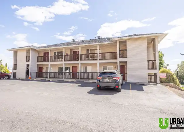 Property at 404 4th St Unit 202, Cheney, WA, 99004, 3 beds, 2 baths, [object Object]