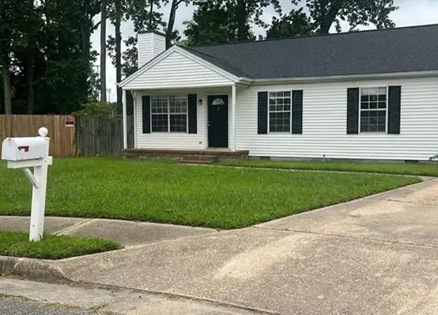 Property at 2 Sunbriar Way, Hampton, VA, 23666, 3 beds, 1.5 baths, [object Object]