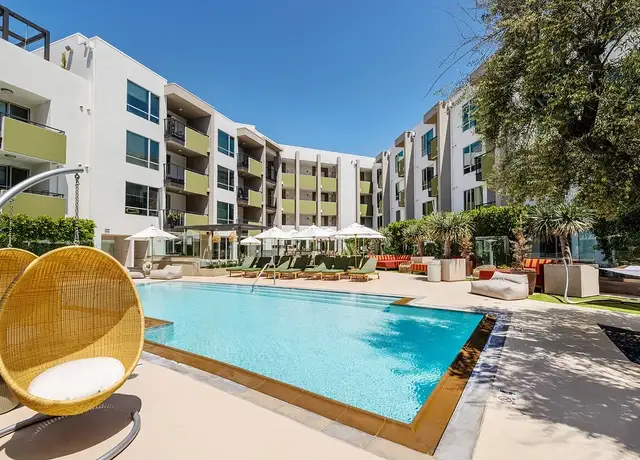 Photo of 546 W Colorado St, Glendale, CA 91204