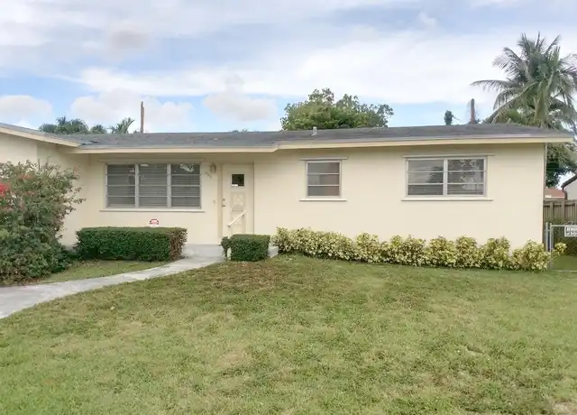 Property at 2811 SW 79th Ave, Miami, FL, 33155, 3 beds, 2 baths, [object Object]