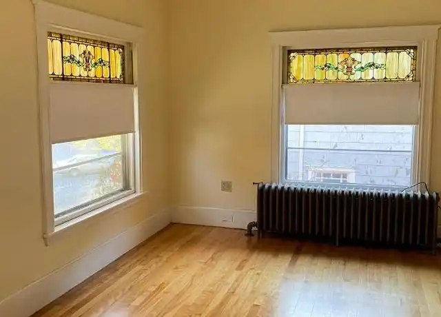 Property at 7 Grasmere Rd, Portland, ME, 04101, 2 beds, 1 bath, [object Object]