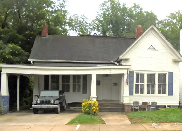 Property at 410 W Montgomery St, Milledgeville, GA, 31061, 4 beds, 2.5 baths, [object Object]