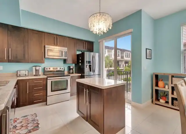 Property at 2682 N Federal Hwy, Boynton Beach, FL, 33435, 4 beds, 3.5 baths, [object Object]