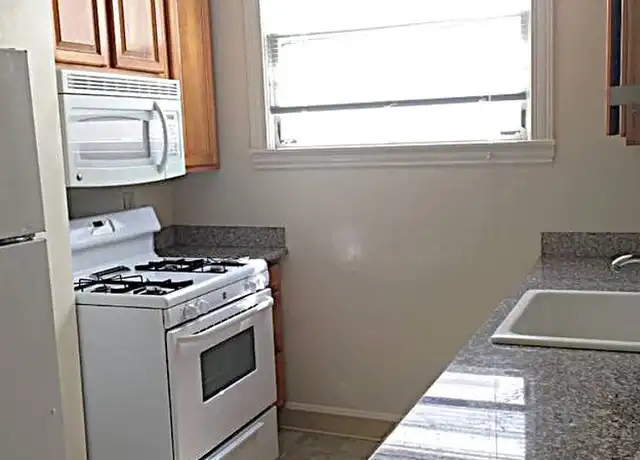 Property at 2320 Haste St Unit 12, Berkeley, CA, 94704, 1 bed, 1 bath, [object Object]