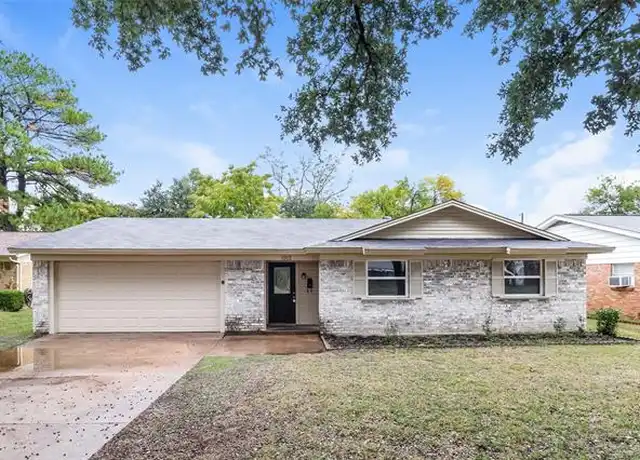 Property at 1912 Rindie St, Irving, TX, 75060, 3 beds, 1.5 baths, [object Object]