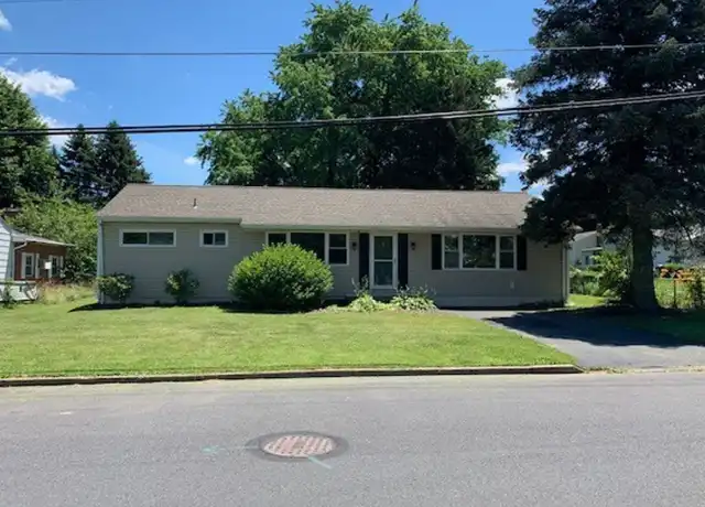 Property at 5 Ronald Rd, Mechanicsburg, PA, 17050, 3 beds, 1 bath, [object Object]