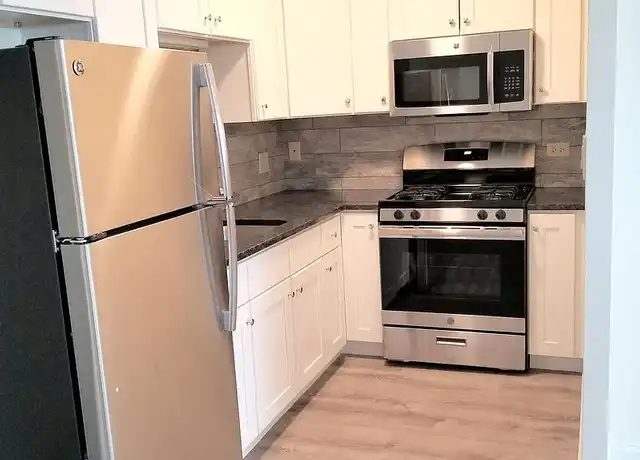 Property at 6633 N Sheridan Rd, Chicago, IL, 60626, 0-1 beds, 1 bath, [object Object]