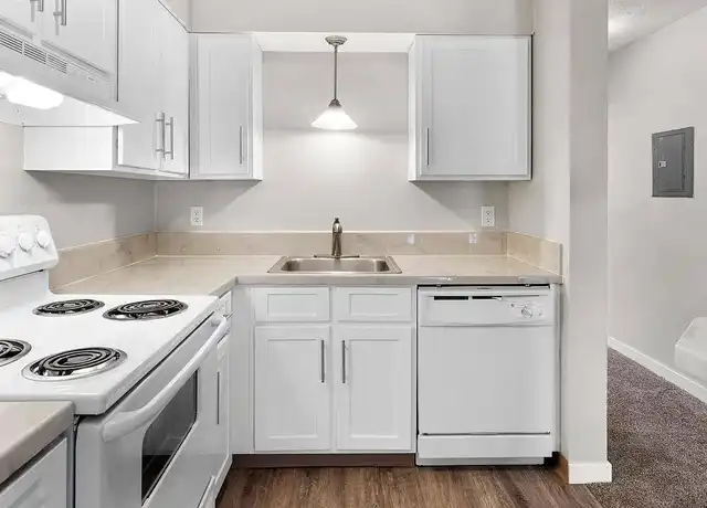 Property at Fairwood - 1905 W Appleway Ave, Coeur D Alene, ID, 83814, 2 beds, 1 bath, [object Object]