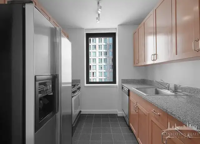Property at 420 W 42nd St Unit 14F, New York, NY, 10036, 2 beds, 1 bath, [object Object]