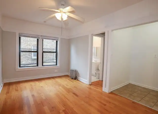 Property at 7455 N Greenview Ave Unit 105, Chicago, IL, 60626, 1 bed, 1 bath, [object Object]