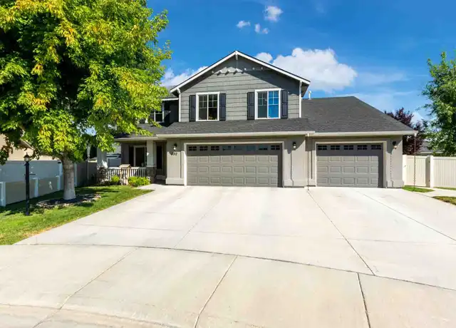 Property at 592 W White Sands Ct, Meridian, ID, 83646, 6 beds, 2.5 baths, [object Object]
