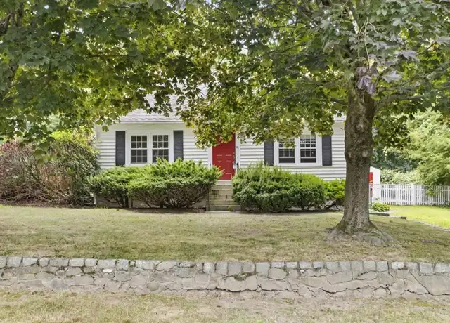 Property at 41 Willow St, Wellesley, MA, 02481, 4 beds, 2.5 baths, [object Object]