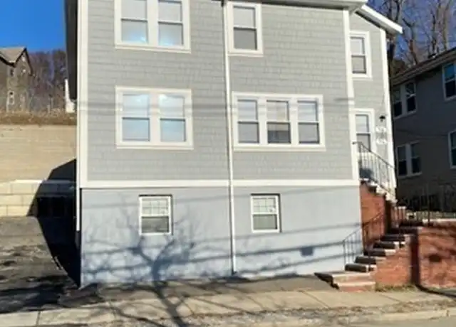 Property at 96 Walnut St Unit 2, Watertown, MA, 02472, 3 beds, 2 baths, [object Object]