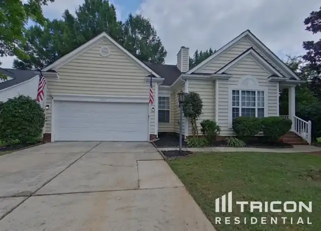 Property at 11800 Mourning Dove Ln, Charlotte, NC, 28269, 4 beds, 2.5 baths, [object Object]