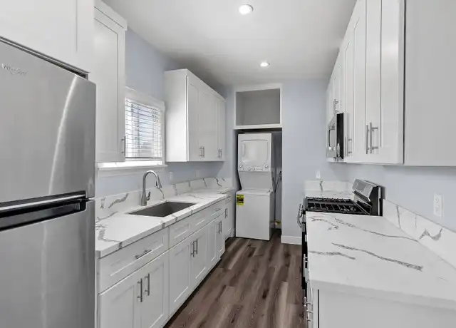 Property at 1711 E Appleton St Unit 15, Long Beach, CA, 90802, 1 bed, 1 bath, [object Object]