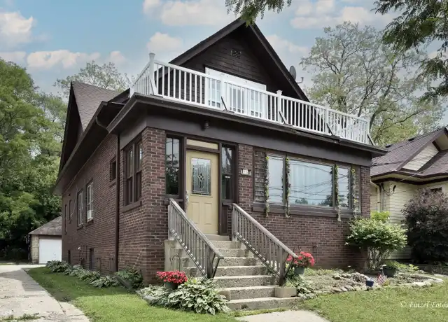 Property at 93 Elmhurst St #2, Crystal Lake, IL, 60014, 2 beds, 1.5 baths, [object Object]