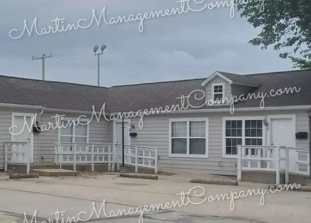 Property at 1900 W 10th St Unit A2, Sedalia, MO, 65301, 2 beds, 1 bath, [object Object]