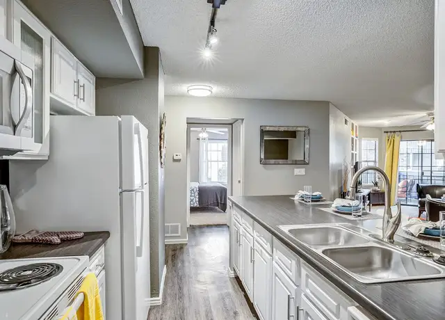 Photo of 7555 E Peakview Ave, Centennial, CO 80111