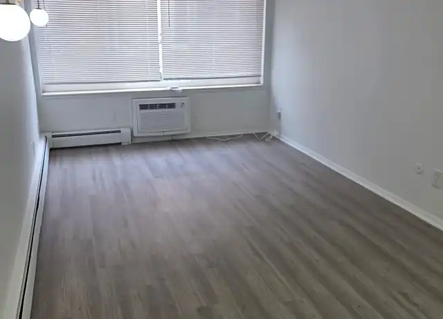 Property at 420 Hill St Unit 7, Ann Arbor, MI, 48104, 1 bed, 1 bath, [object Object]