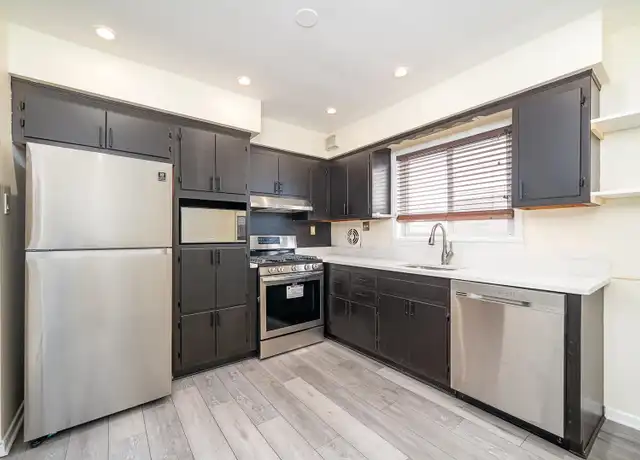 Property at 121 Ogden Ave #2, Jersey City, NJ, 07307, 2 beds, 1 bath, [object Object]