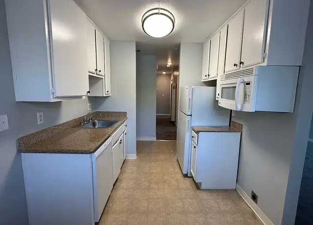 Photo of 29536 Dixon St, Hayward, CA 94544