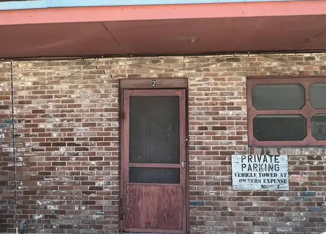 Property at 2 East Avenue A #2, Robstown, TX, 78380, 1 bed, 1 bath, [object Object]